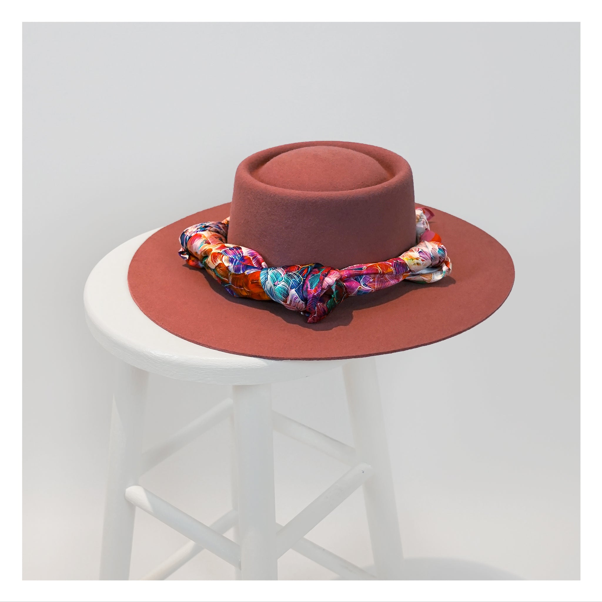 “The Painter” Flat Top Rancher Hat & Scarf